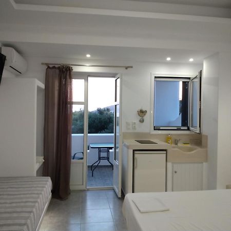 Nikoletta Studios 1 Agios Prokopios  Buitenkant foto