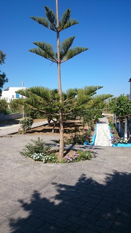 Nikoletta Studios 1 Agios Prokopios  Buitenkant foto